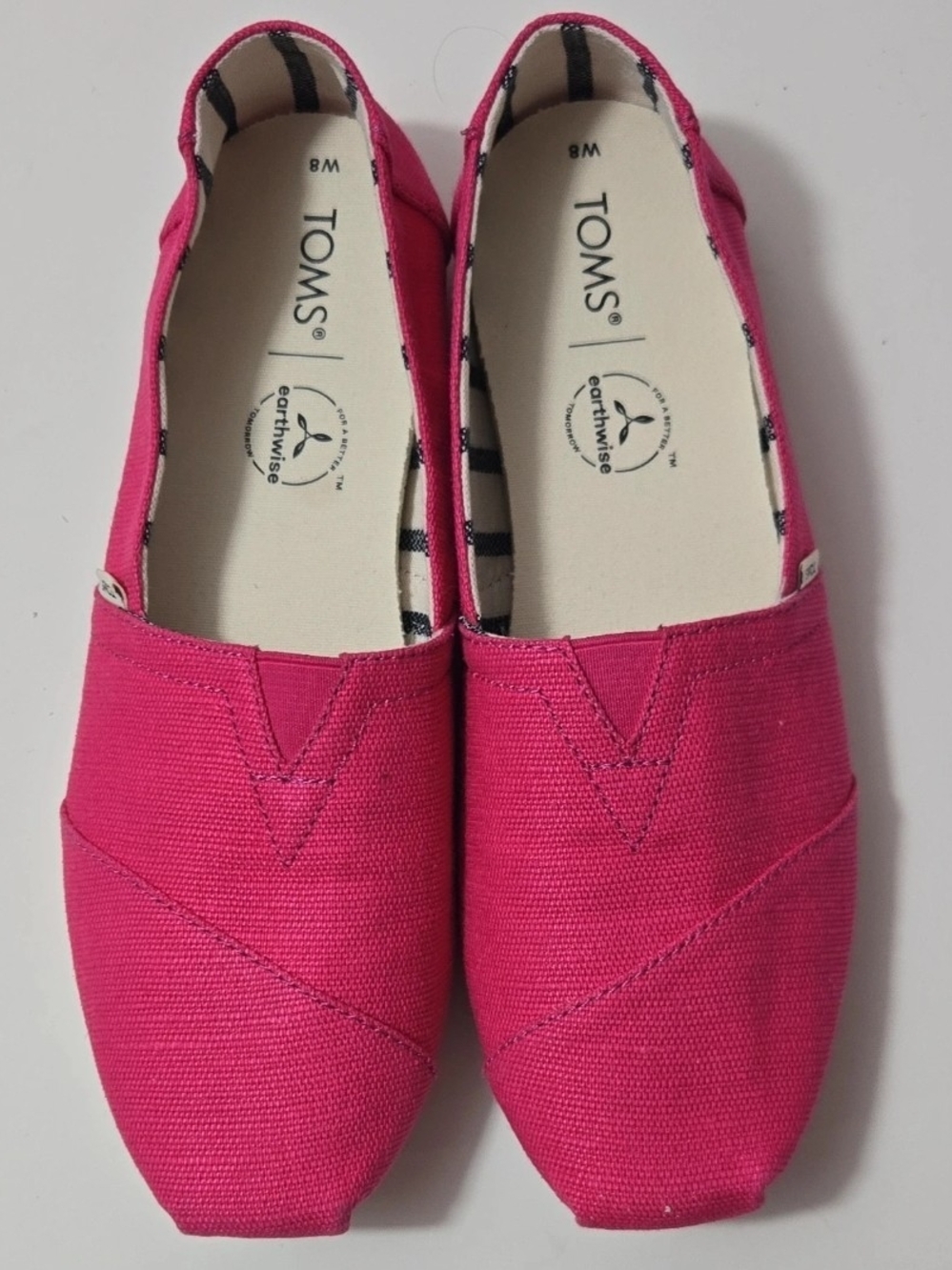 Toms Women’s Classic Slip-On Flats in Bright Pink
